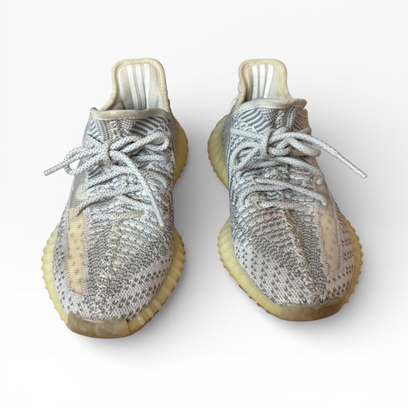 Adidas Yeezy Boost 350 V2 'Lundmark Non-Reflective Knit Sneakers